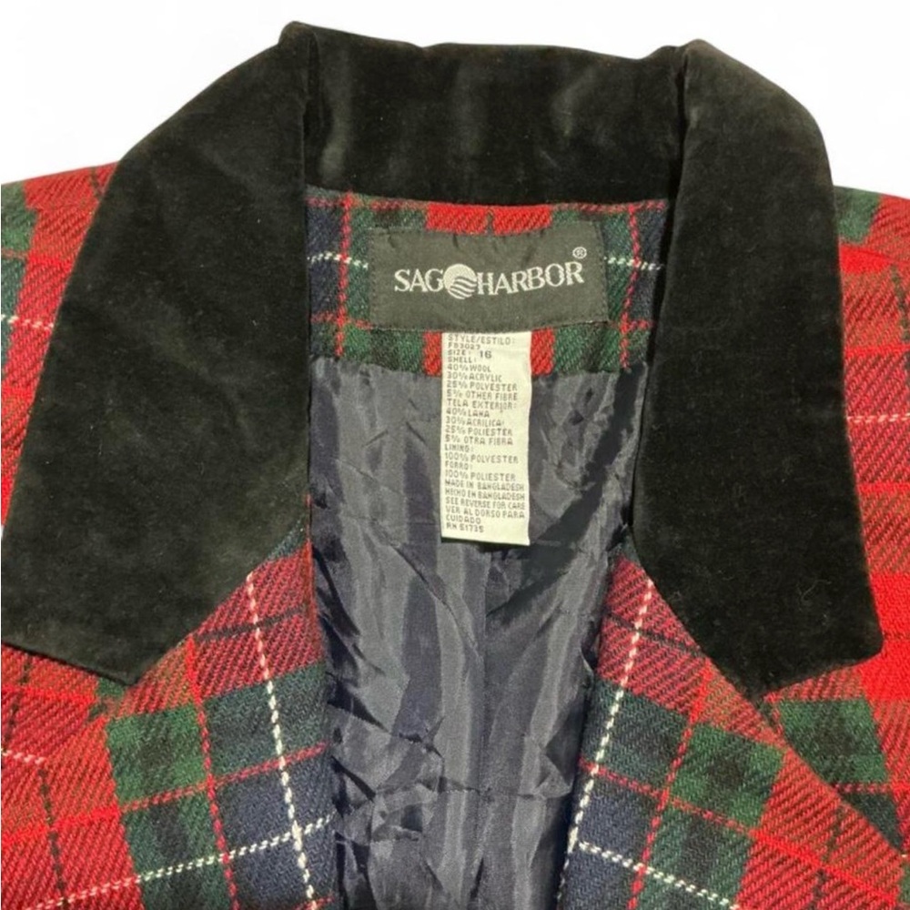 Vintage Sag Harbor Red & Green Plaid Jacket with Black Velvet Collar office - Picture 3 of 8
